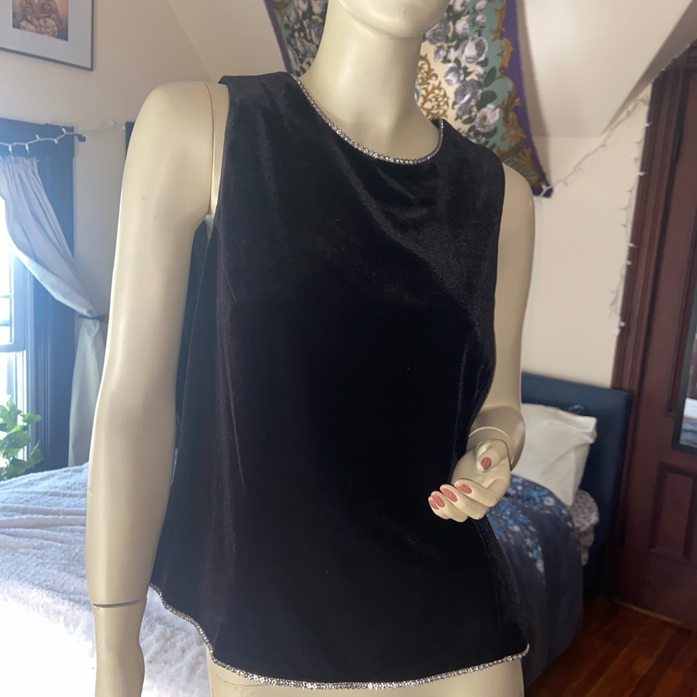 Ronni Nicole Vintage Velvet Top